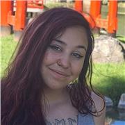 Profesora de educación primaria o la ESO con muchas ganas de enseñar matemáticas, lengua, inglés... etc